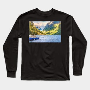 Sightseeing on The Næroyfjord Long Sleeve T-Shirt